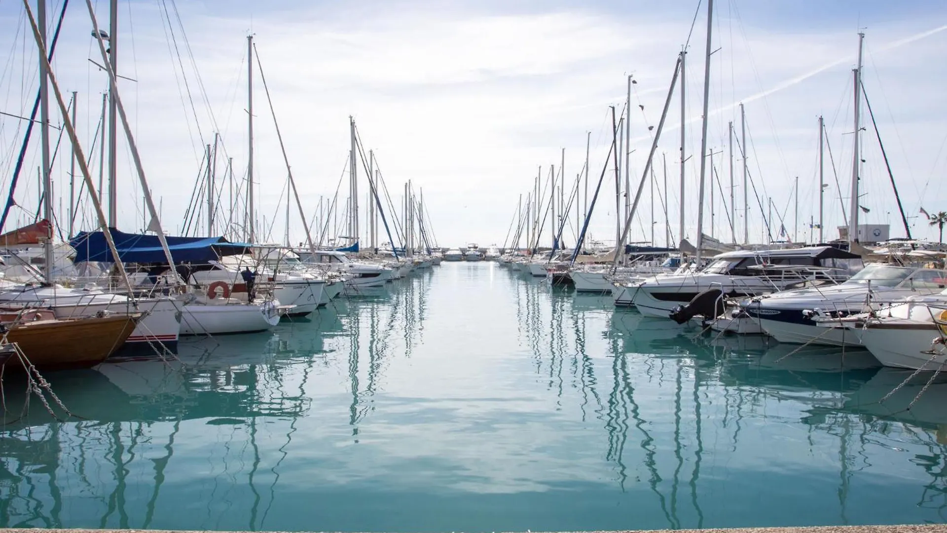 Apartment Azur 3000 By Interhome Saint-Laurent-du-Var